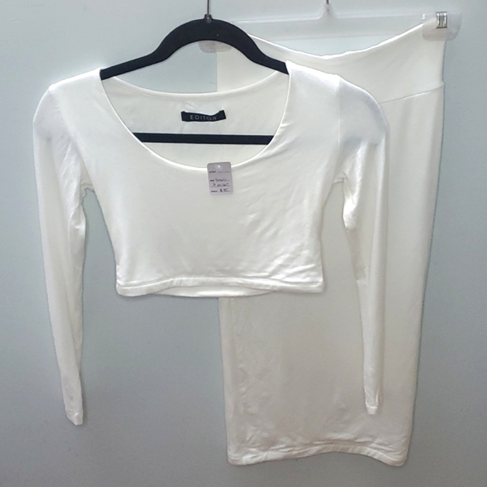 EDITOR 2 PIECE CROP TOP & MIDI SKIRT SET - SMALL